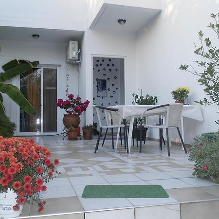 Silvi Mari Apartments Платанес Екстер'єр фото
