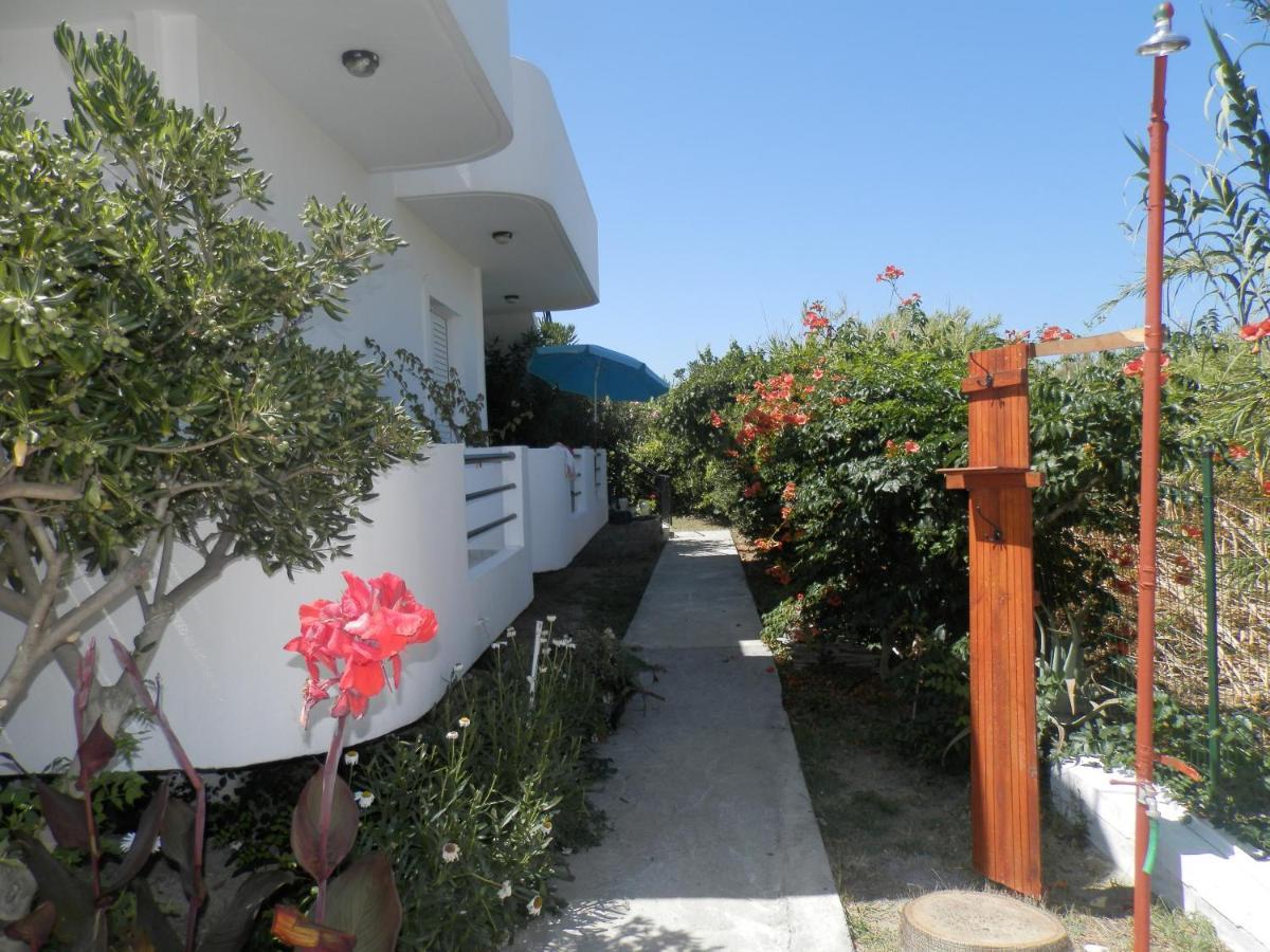 Silvi Mari Apartments Платанес Екстер'єр фото