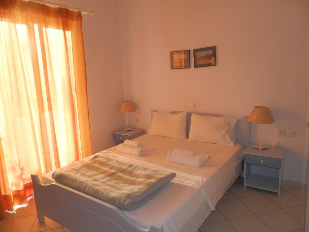 Silvi Mari Apartments Платанес Екстер'єр фото