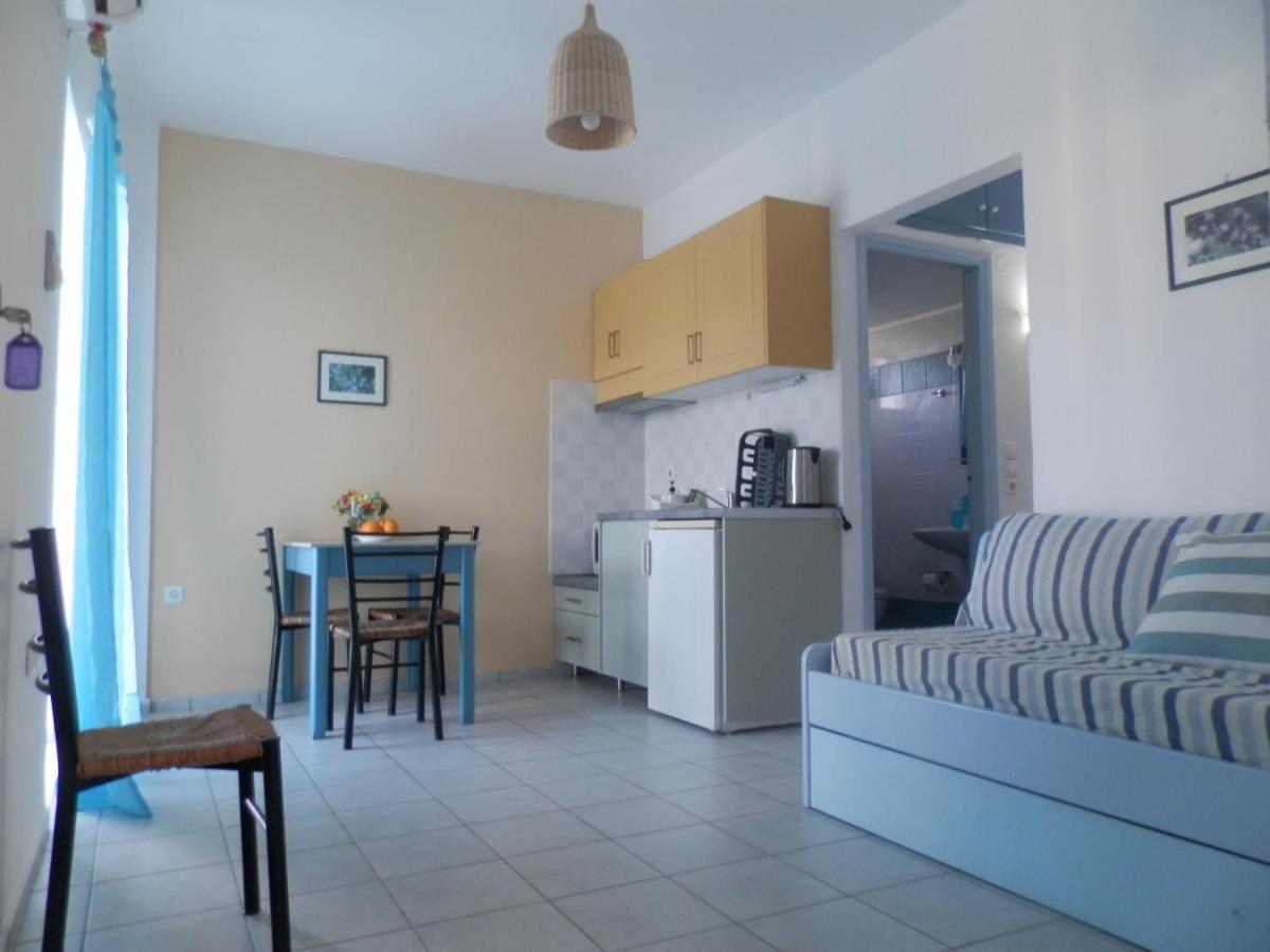 Silvi Mari Apartments Платанес Екстер'єр фото