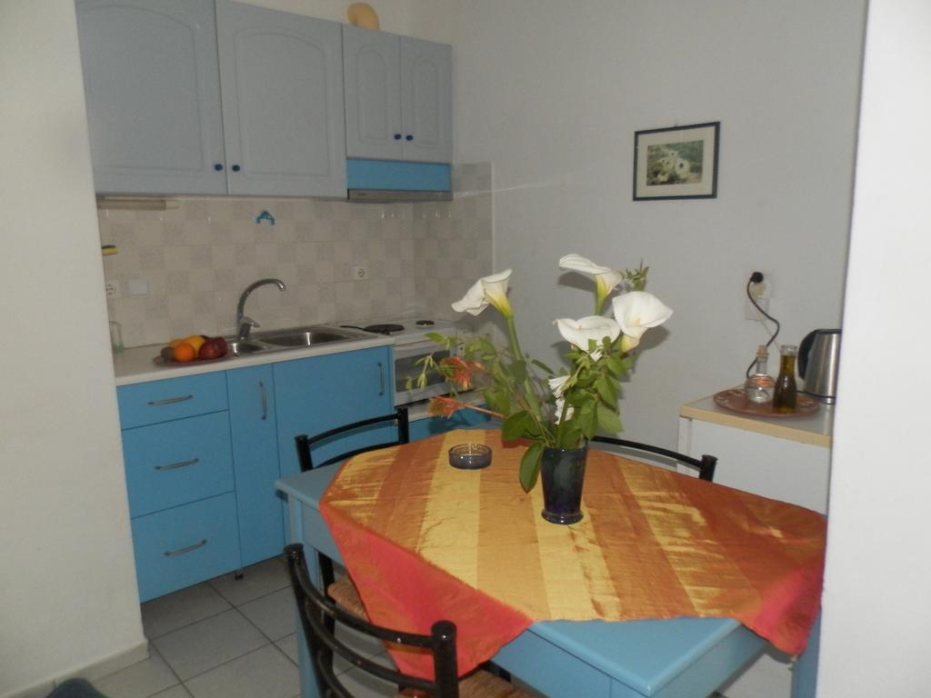 Silvi Mari Apartments Платанес Екстер'єр фото